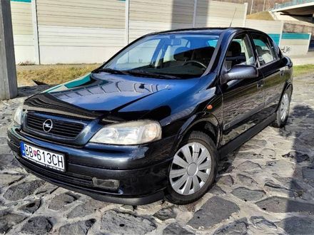 Opel Astra 1.8 16V CDX